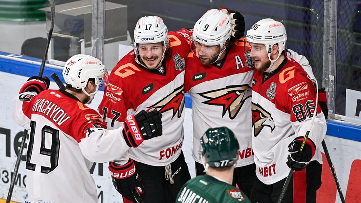 «Авангард» в первом матче финала Востока