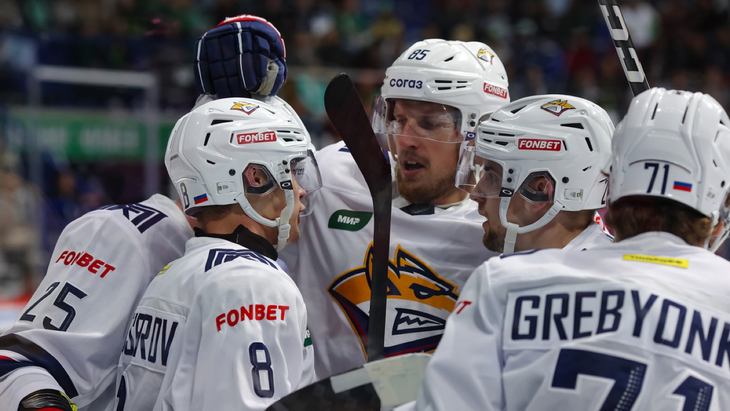 «Металлург» Мг в матче с «Салаватом»