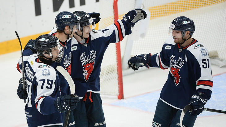 «Торпедо» в матче с «Витязем»