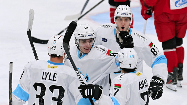 «Динамо» Минск в игре с «Витязем»