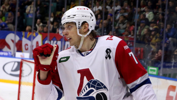 Максим Шалунов — нападающий «Локомотива»