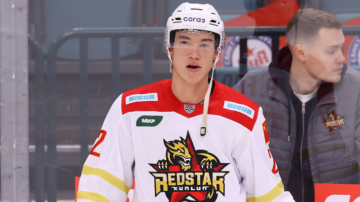 Паркер Фу — нападающий «Куньлуня»