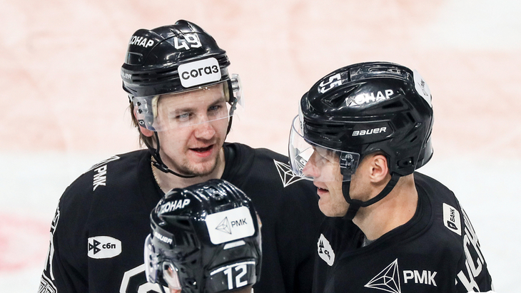 «Трактор» в матче с «Витязем»