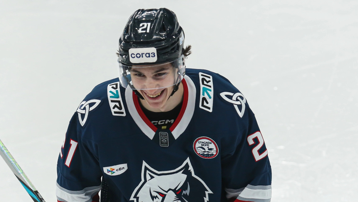 Григорий Селезнев — нападающий «Нефтехимика»