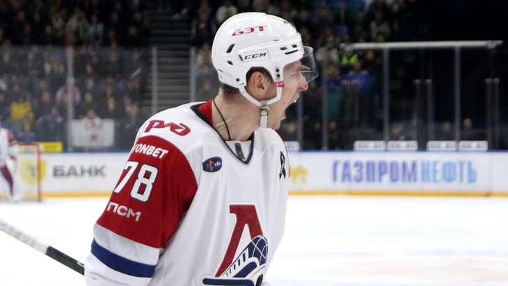 Максим Шалунов — нападающий «Локомотива»