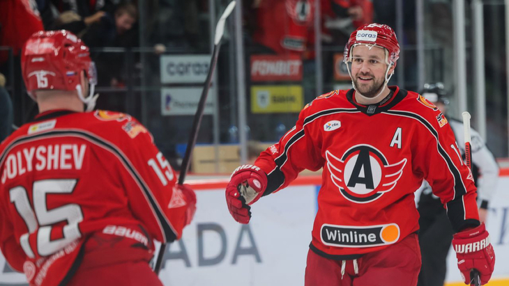 «Автомобилист» в матче со СКА