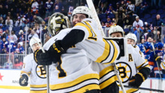 «Бостон» в матче с «Айлендерс»