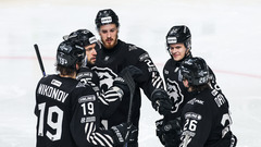 «Трактор» разбил «Сочи»