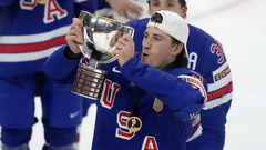 США — победители прошлогоднего турнира