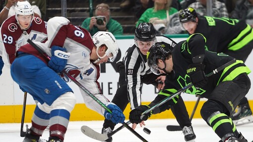 Прогноз на матч Каролина — Колорадо