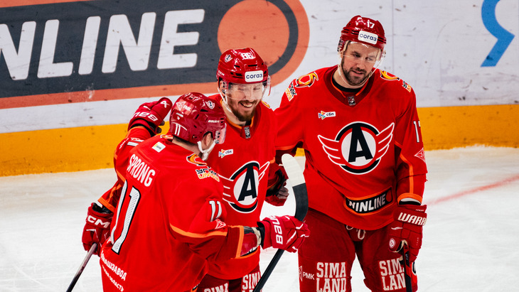 «Автомобилист» обыграл «Амур»