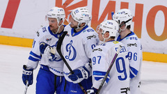 «Динамо» Москва разгромило СКА