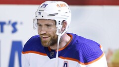 Леон Драйзайтль, хоккеист «Эдмонтона»