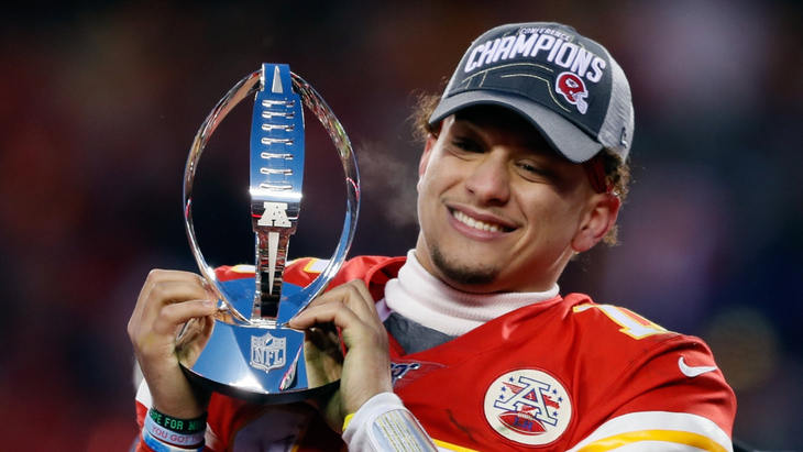 У Патрика Махоумса уже есть чемпионский перстень