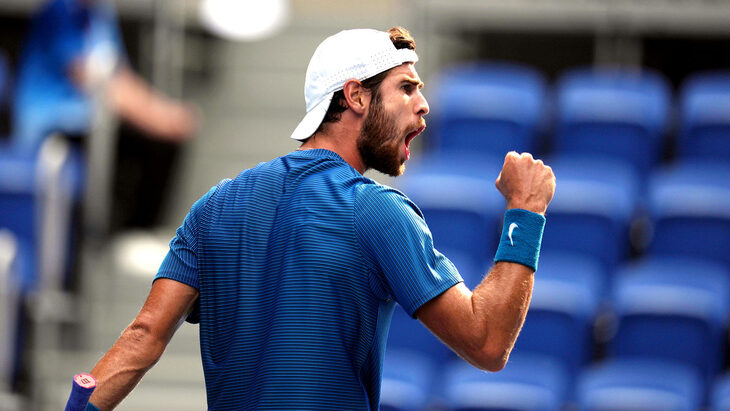 Карен Хачанов