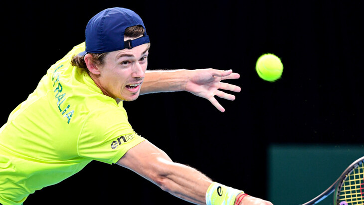 Алекс Де Минаур