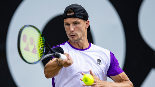 * Мартон Фучович — Чжан Чжичжэнь . Прогноз и ставка на матч Прогноз на матч * Мартон Фучович — Чжан Чжичжэнь