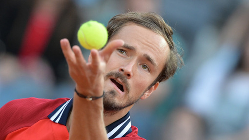 Прогноз на матч Доминик Кёпфер — Даниил Медведев *