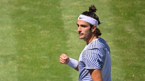 Прогноз на матч * Лоренцо Музетти — Джованни Мпетши Перрикар 