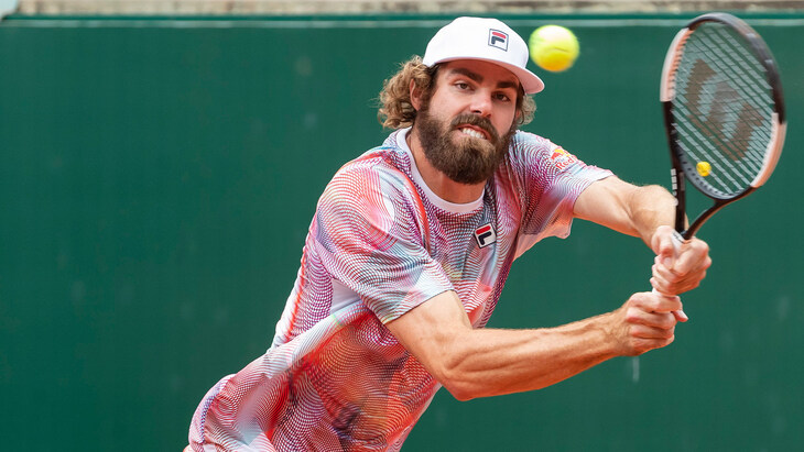 Райли Опелка