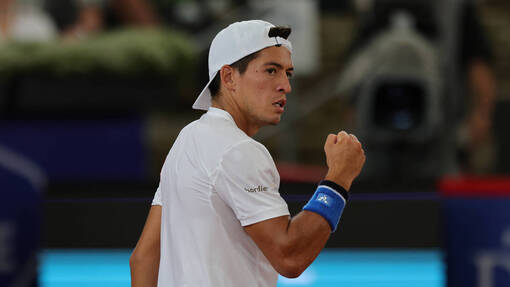 Luciano Darderi — Себастьян Баэс *. Прогноз и ставка на матч Прогноз на матч Luciano Darderi — Себастьян Баэс *