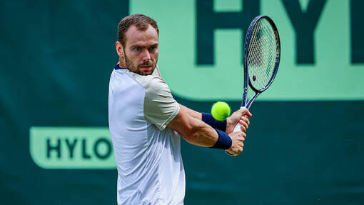 * Роман Сафиуллин — Томас Этчеверри. Прогноз и ставка на матч Прогноз на матч * Роман Сафиуллин — Томас Этчеверри