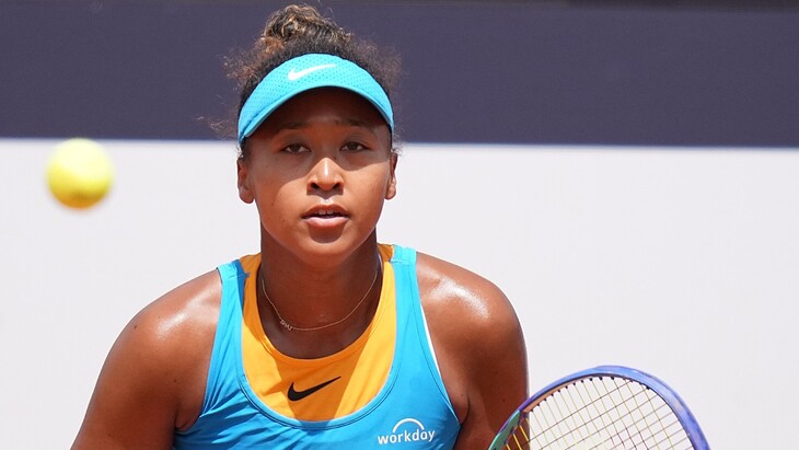 Наоми Осака