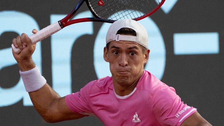 Себастьян Бэас