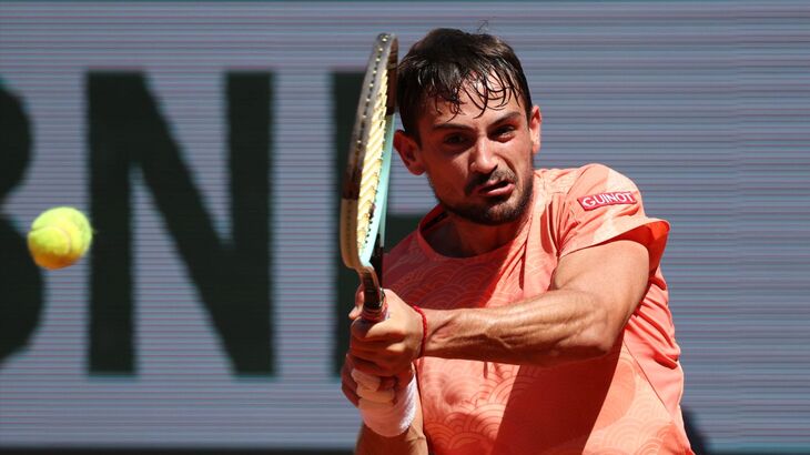 Мариано Навоне