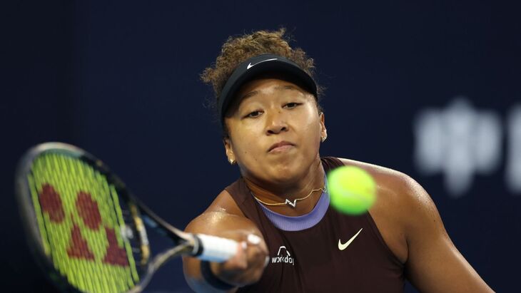 Наоми Осака