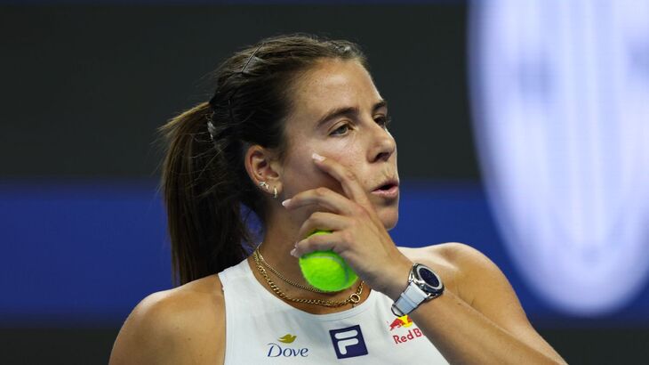 Эмма Наварро