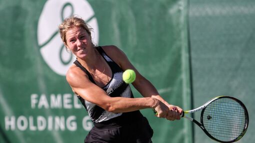 Прогноз на матч Анастасия Захарова — Victoria Mboko