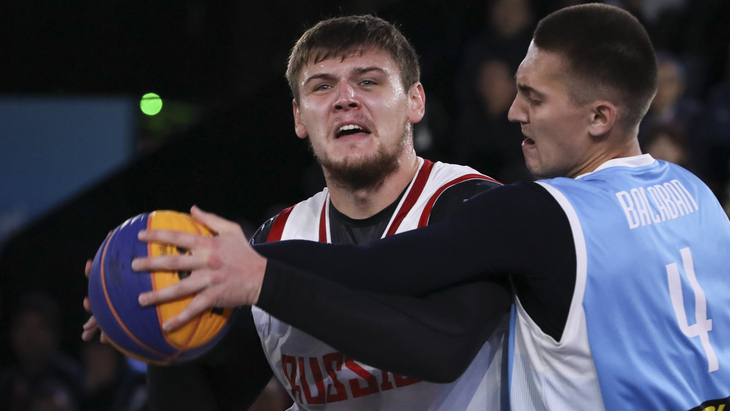 Илья Карпенков