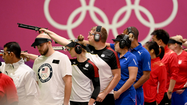 Бацарашкина и Черноусов стали серебряными призерами на ОИ-2020