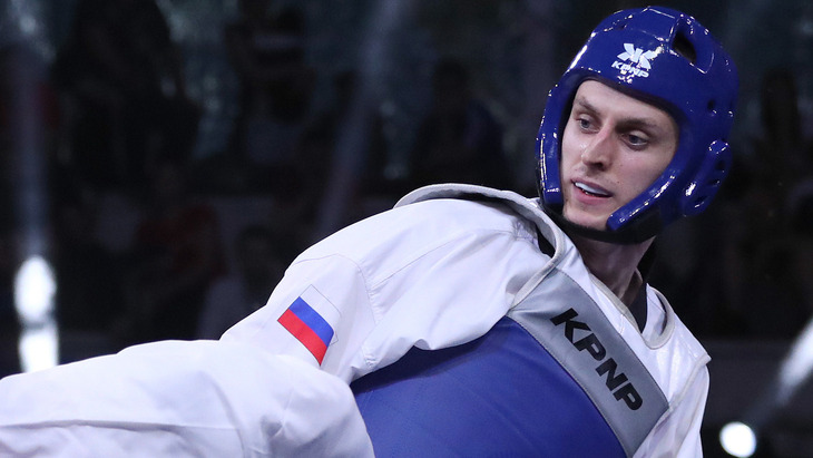 Владислав Ларин