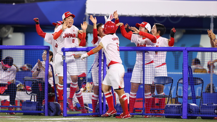 Японские софтболистки