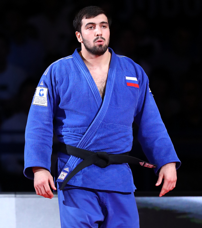 Нияз Ильясов