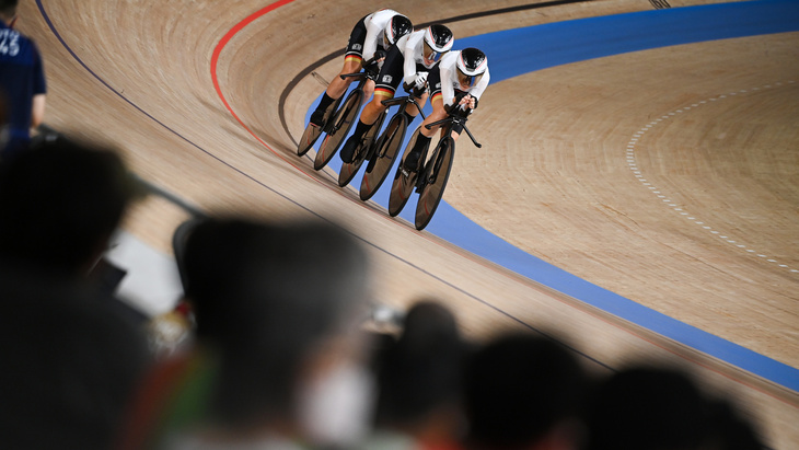 Российские велогонщики продолжат борьбу за медали