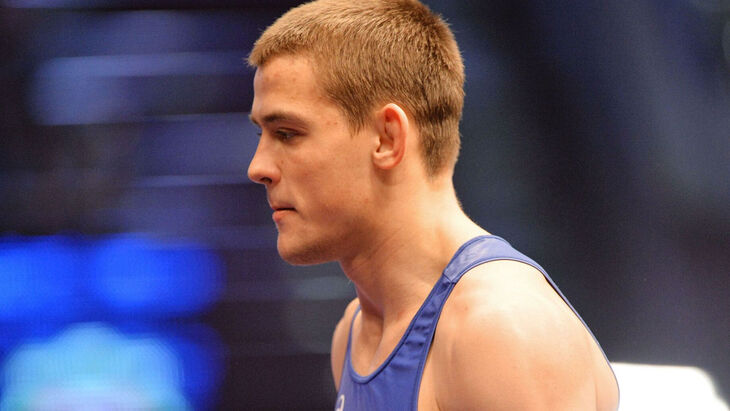 Артем Сурков