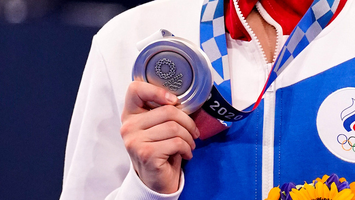 Серебро в руках Дины Авериной