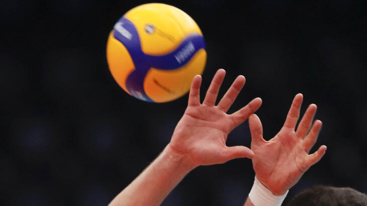 В решающем матче россияне уступили иранцам